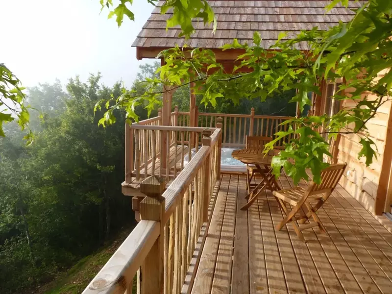 CABANE SPA DES FIGUIERS